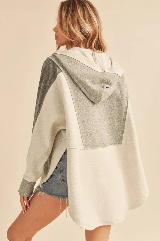 Aemi   Co Dove Hooded Pullover