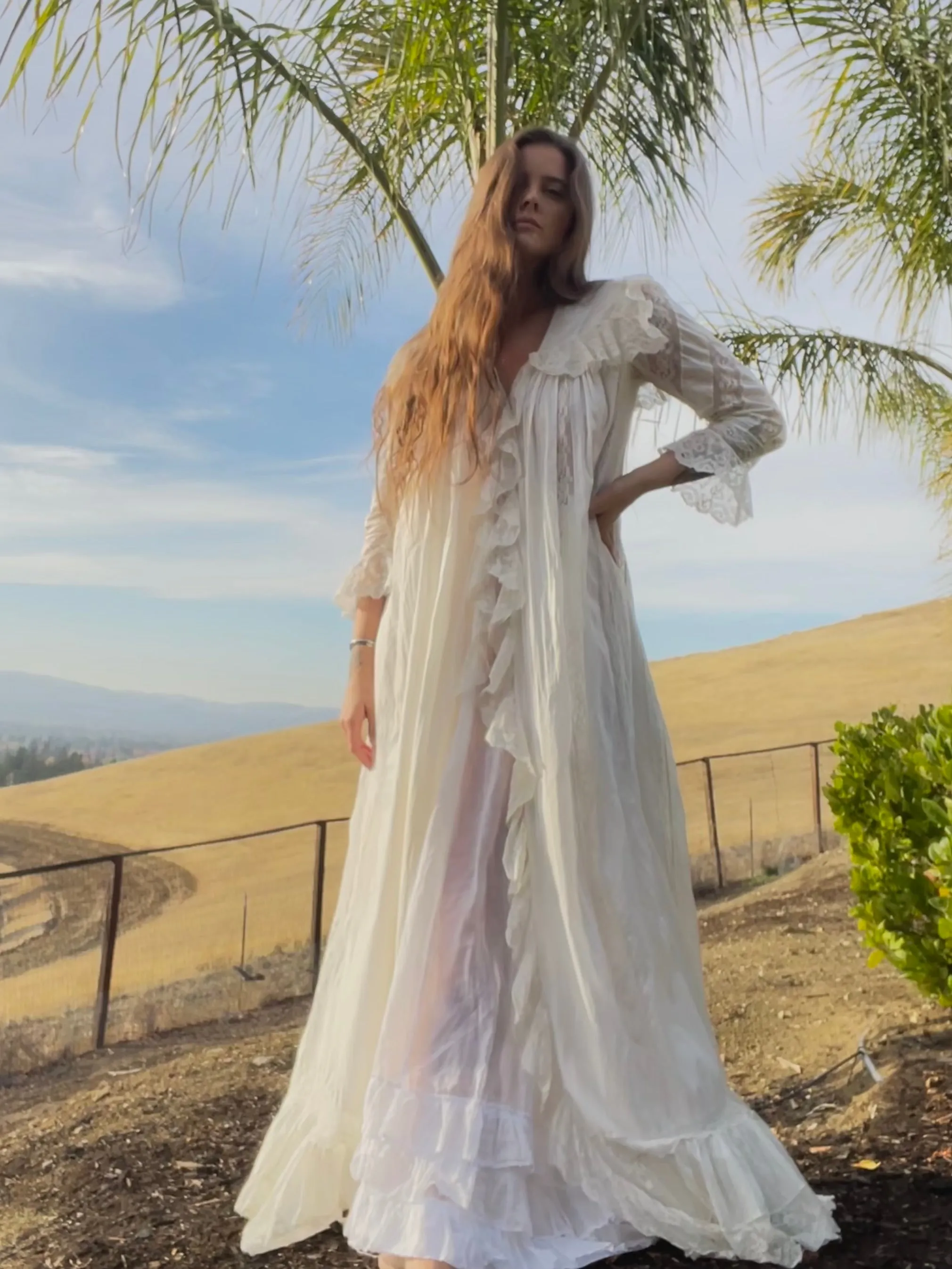 Rare Turn Of The Century Insertion Lace Ruffle Capelet Trousseau Peignoir