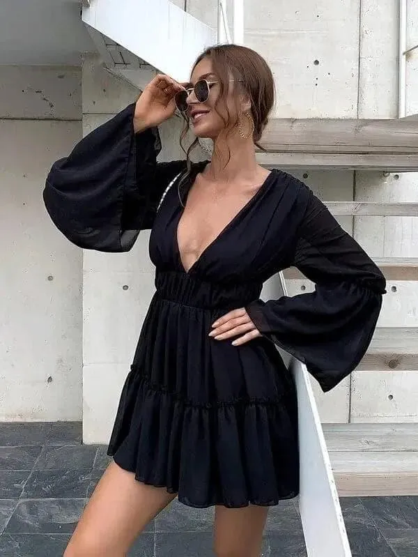 V-neck Ruffle Hem Vacation Dress M0206